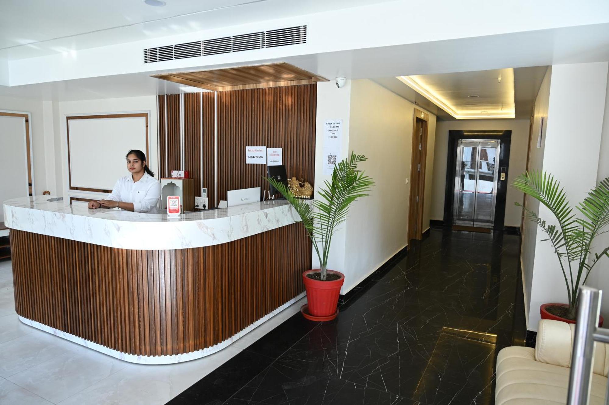 The Janki Hotel Ayodhya Exteriér fotografie